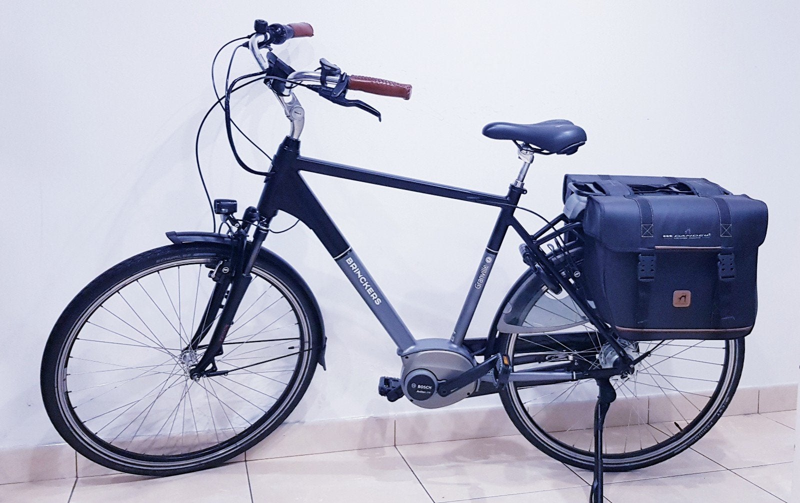 Vélo électrique à moteur central Bosch Active Line, Enlèvement