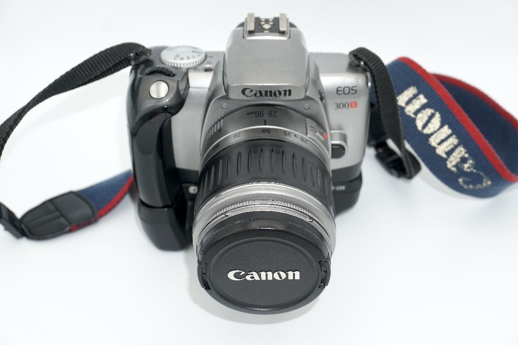 Canon EOS 300X + EF 28–90 mm + Battery Pack BP-220, Enlèvement ou Envoi, Utilisé, Reflex miroir, Canon