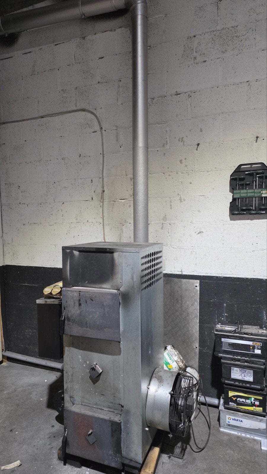 poêle  multiusages 34kw, Enlèvement, Poêle