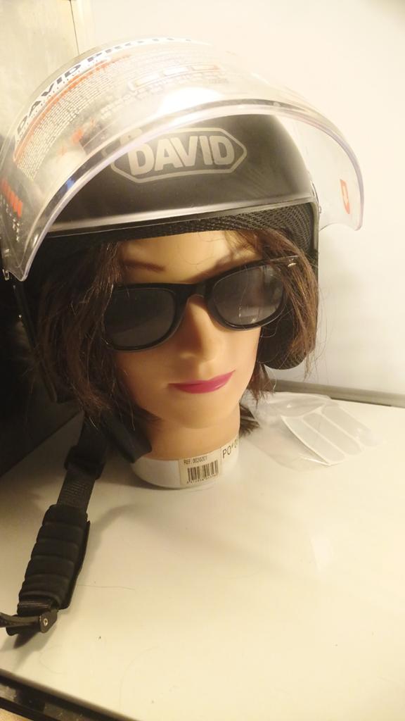Casque moto, scooter d'un tour de tête allant de 56 à 62., Enlèvement ou Envoi