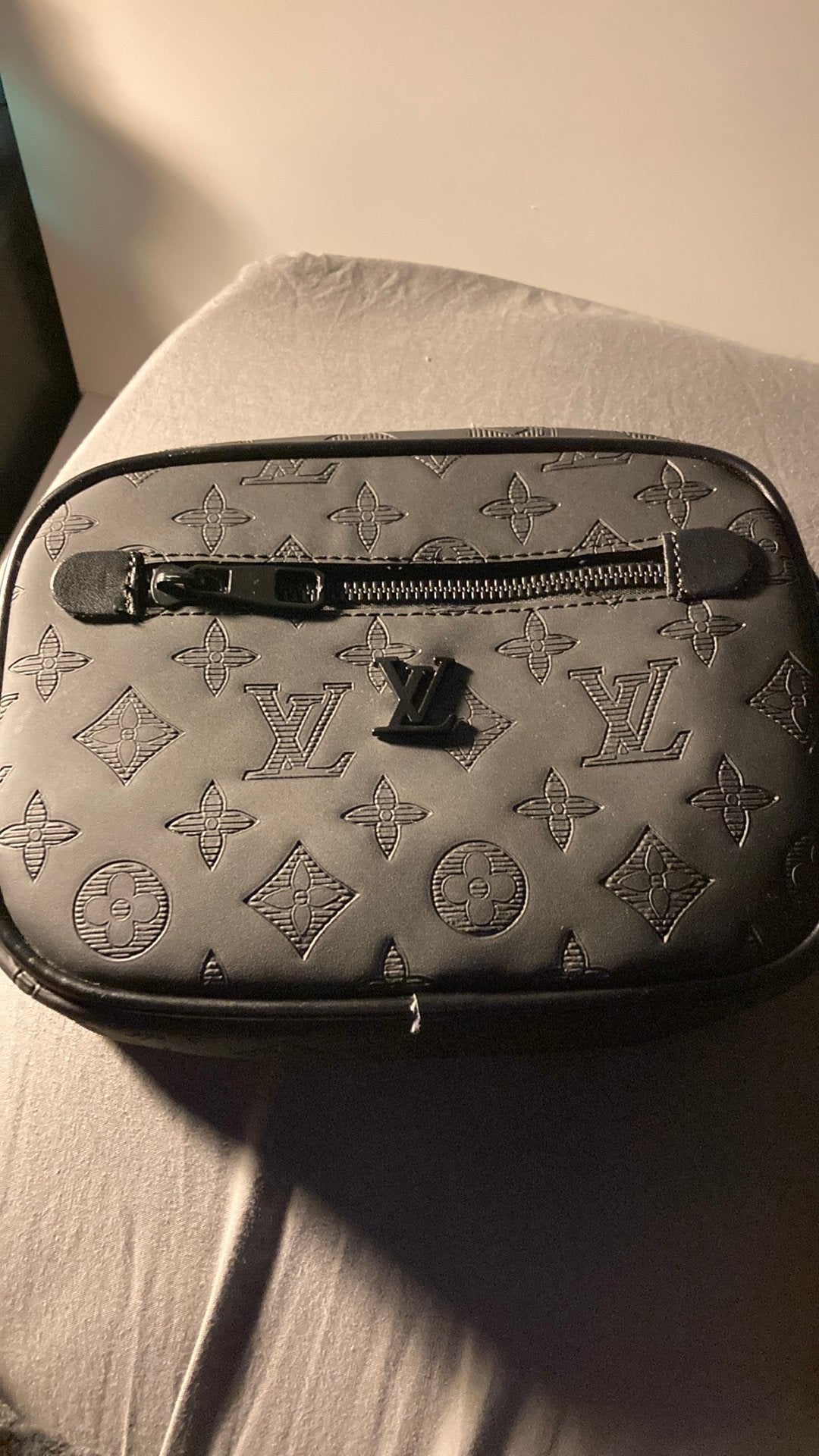 Lv tas, Bijoux, Sacs & Beauté, Trousses de toilette, Enlèvement ou Envoi, Comme neuf