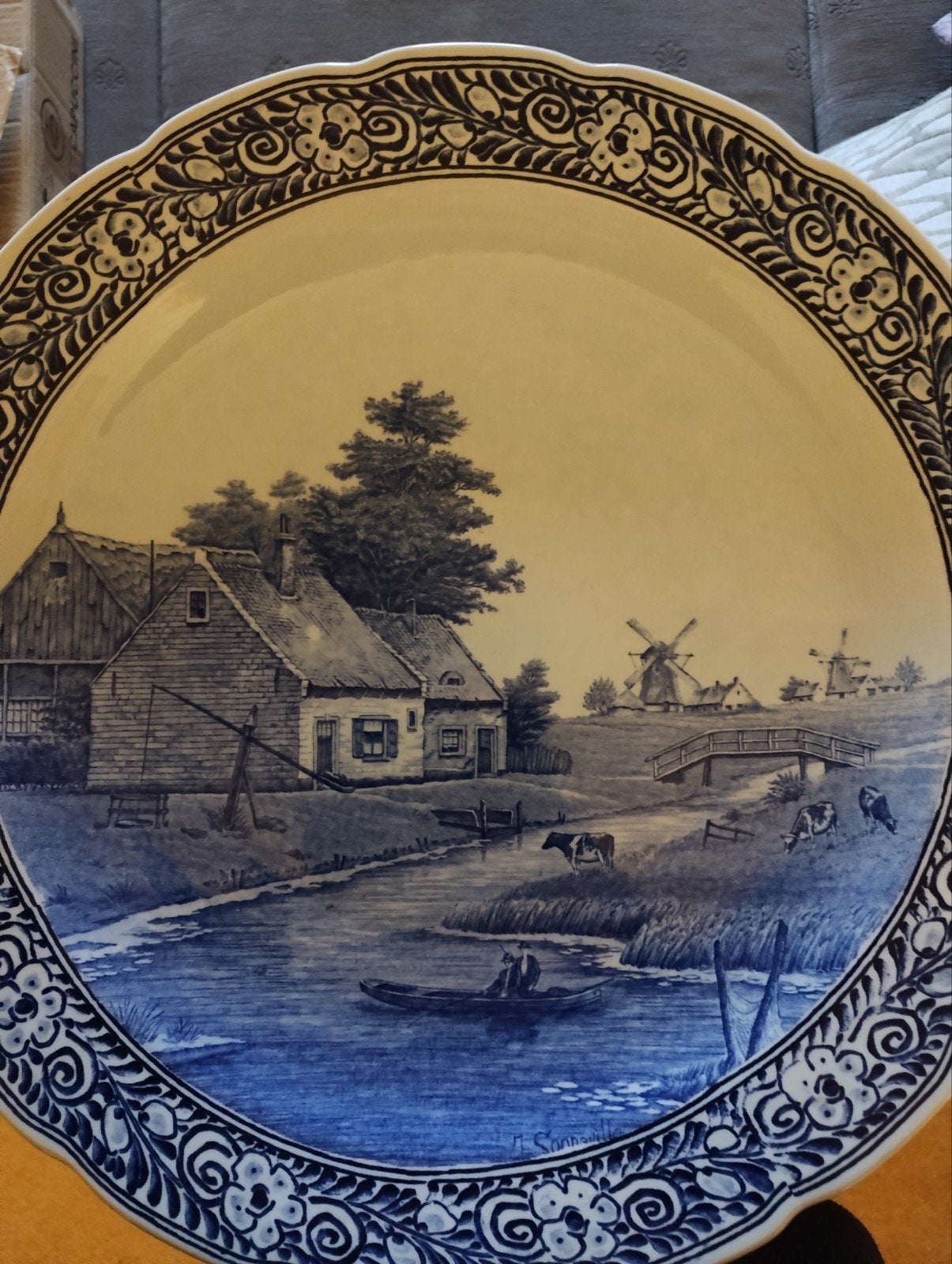 Decoratieve schotel, Delft., Antiek en Kunst, Ophalen