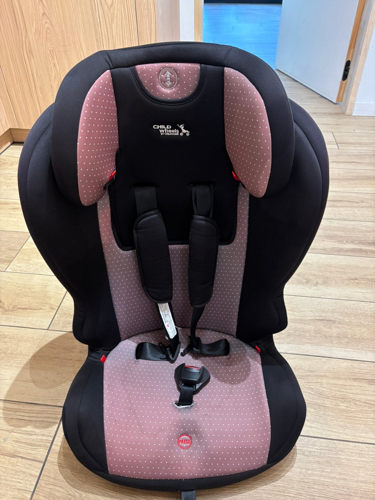 Childwheels, ISOFIX + Top Tether, groep 1/2/3, 9–36 kg, Zo goed als nieuw, 9 t/m 36 kg, Isofix, Ophalen