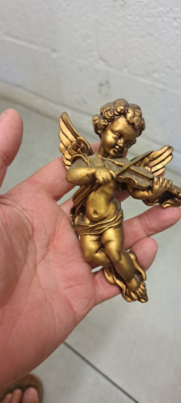 un ange musicien en résine dorée. ', Antiquités & Art, Enlèvement ou Envoi