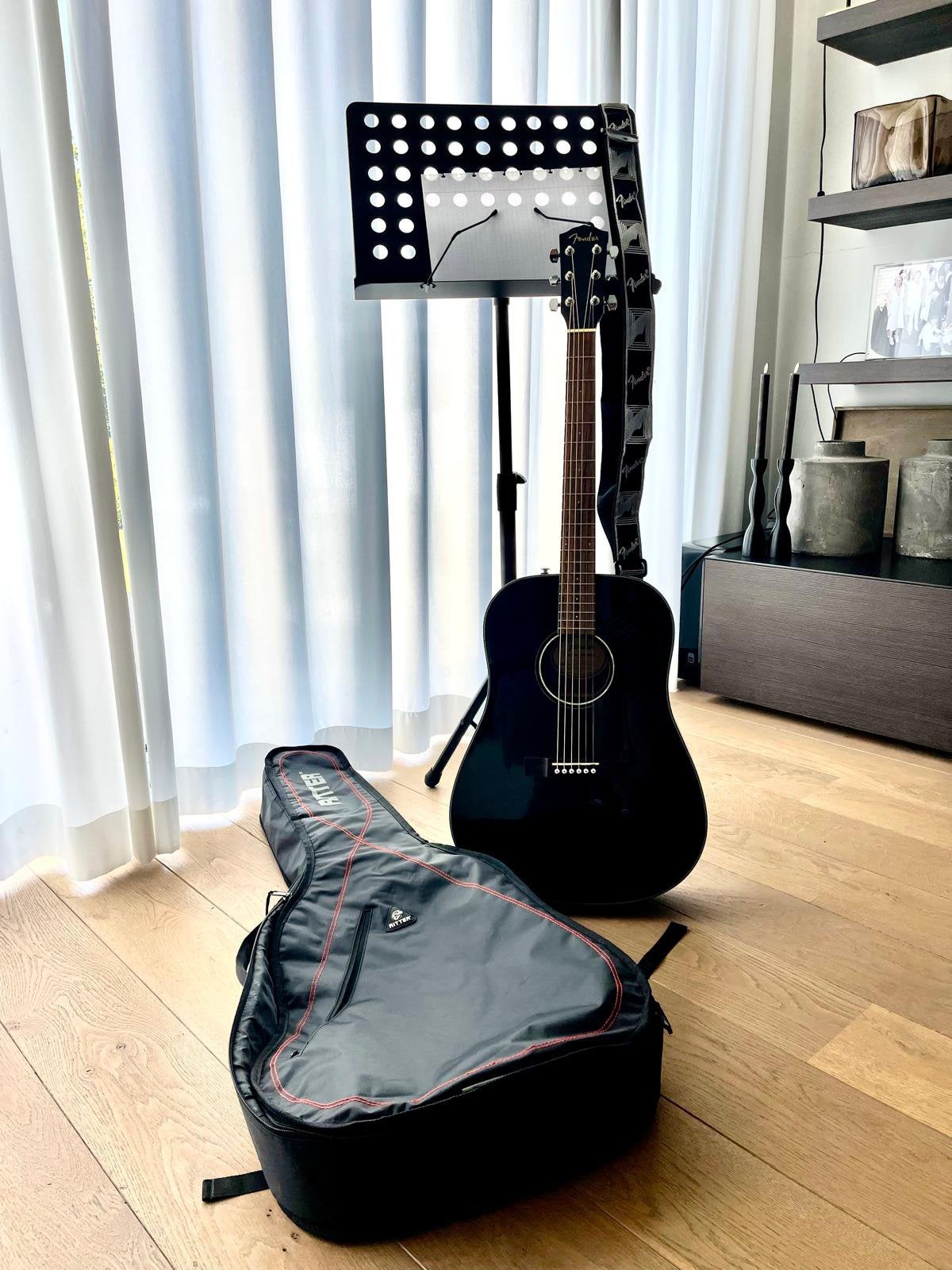 Piano + gitaar, Musique & Instruments, Enlèvement, Comme neuf