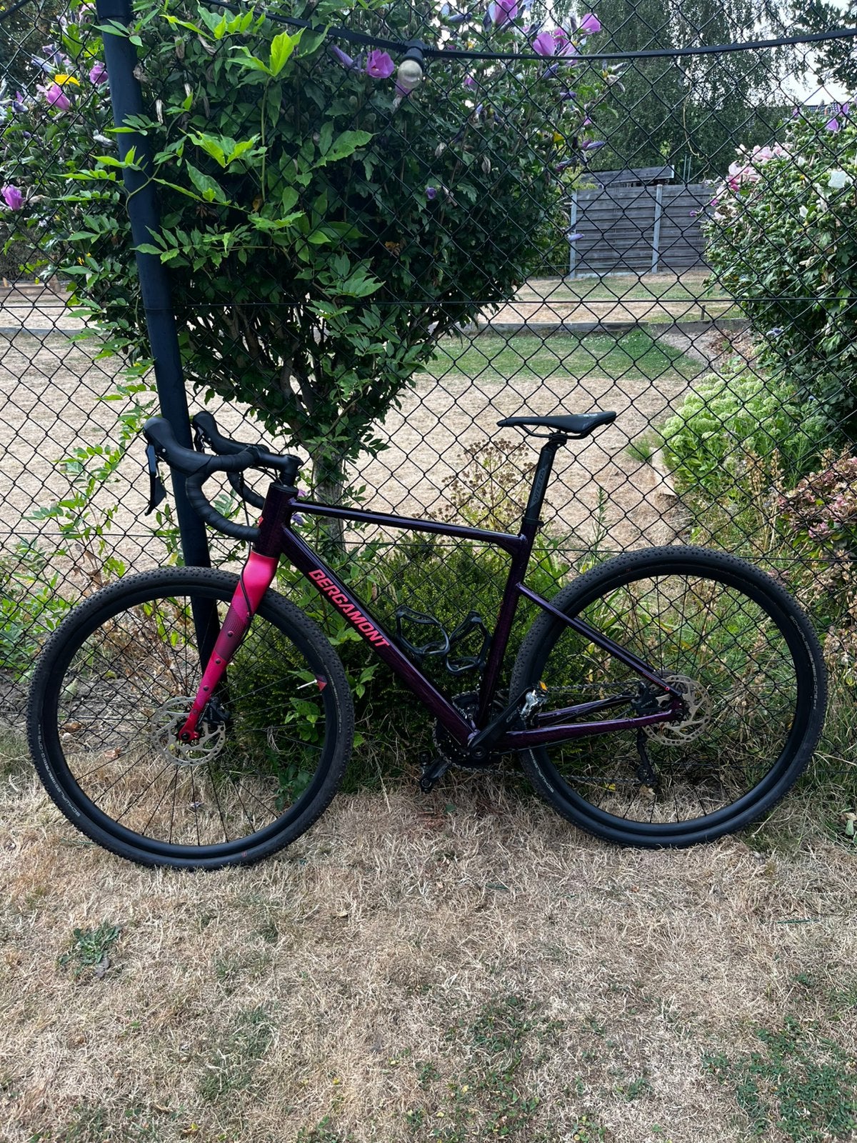Dames gravelfiets, BGM Grandurance 6 FMN (maat 52), Fietsen en Brommers, Fietsen | Mountainbikes en ATB, Ophalen, Zo goed als nieuw