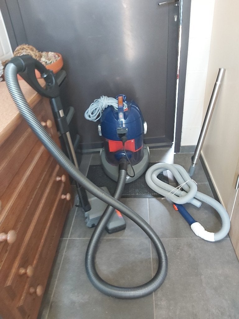 Sakura Luxe Royal waterstofzuiger, Electroménager, Aspirateurs, Comme neuf, Aspirateur d'eau, Autres marques, Moins de 1 200 watts