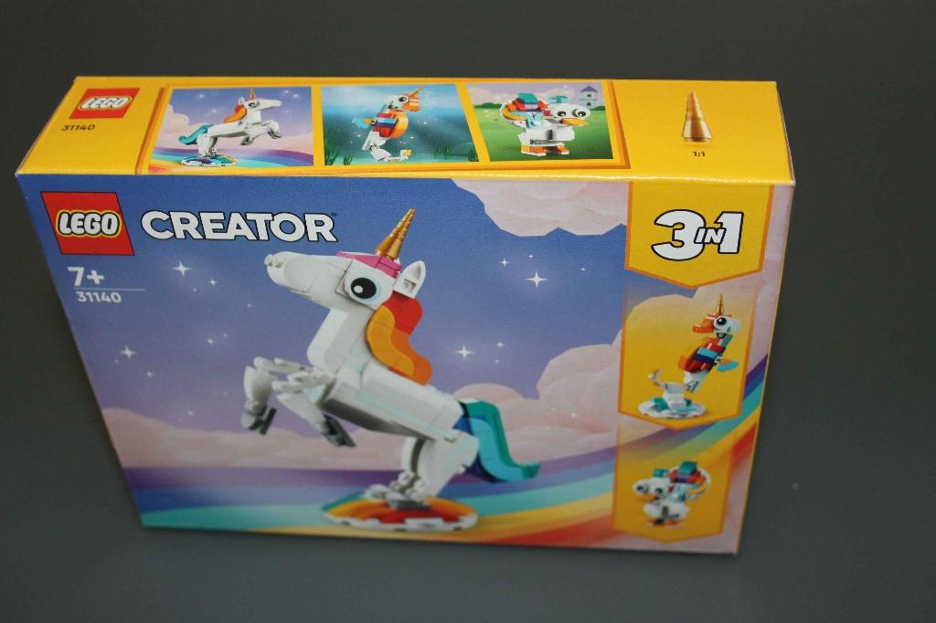 LEGO Creator 3-in-1 31140 Magische Eenhoorn, Lego, Nieuw, Ophalen of Verzenden, Ongeopend/sealed