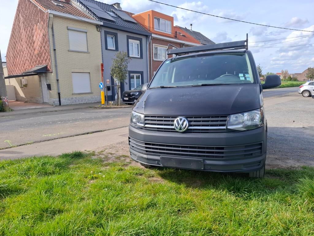 VW Transporter 2.0 TDI 150CV ZEER SCHOON, Auto's, 4 deurs, Monovolume, 4 cilinders, Zwart