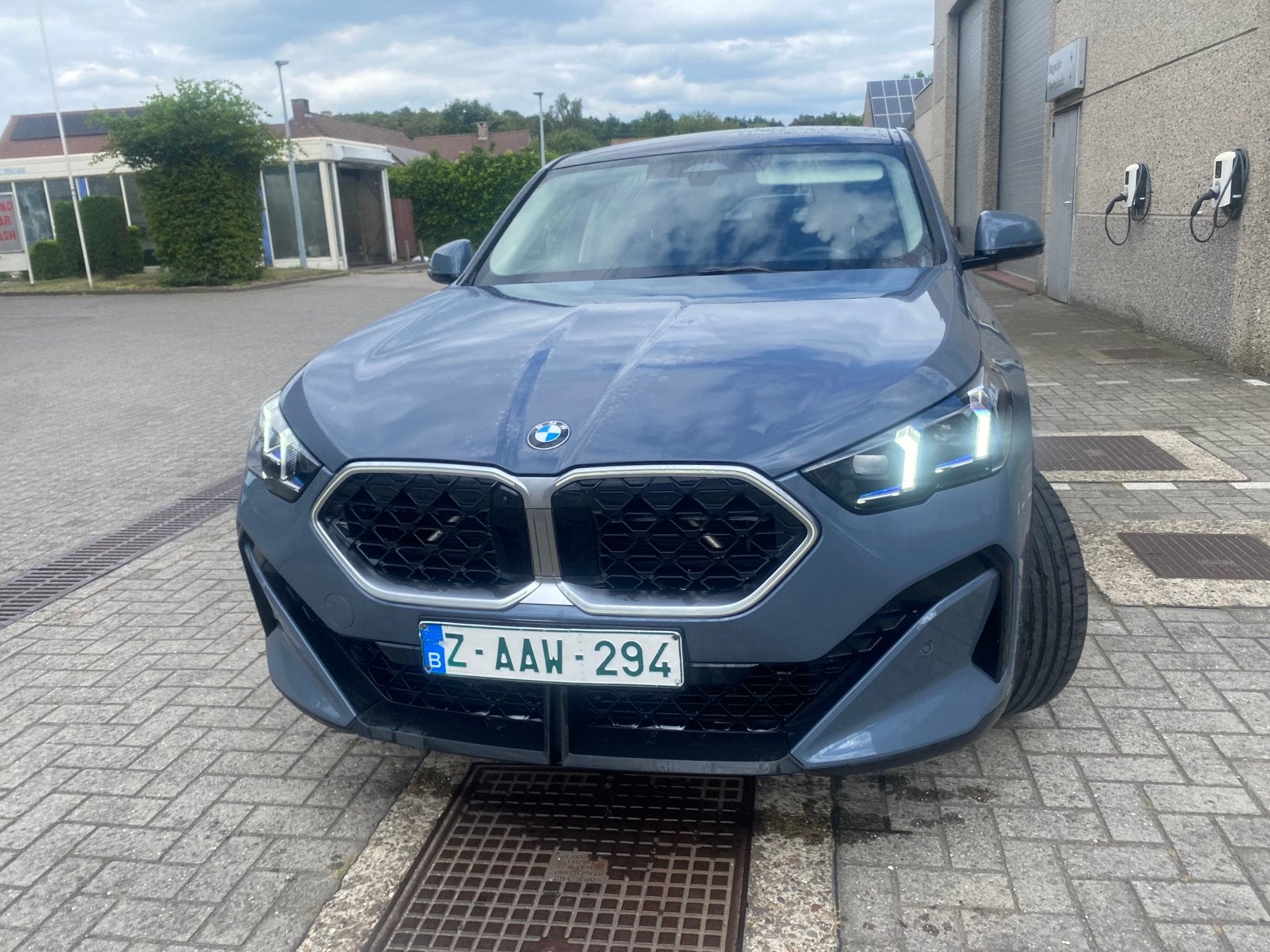 BMW X2. Option complète S Drive 2.0, Argent ou Gris, Euro 6, Entreprise, Garantie prolongée