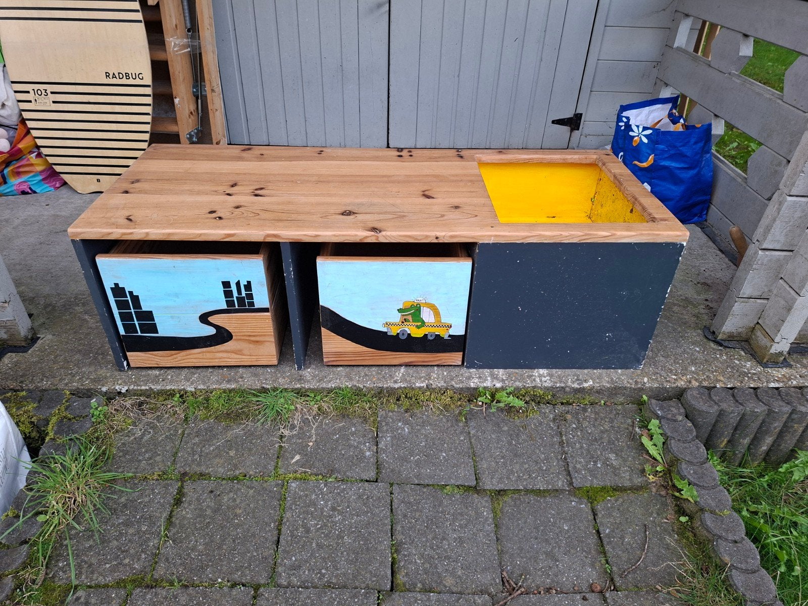 bureau kinderkast GRATIS, Ophalen, Kast