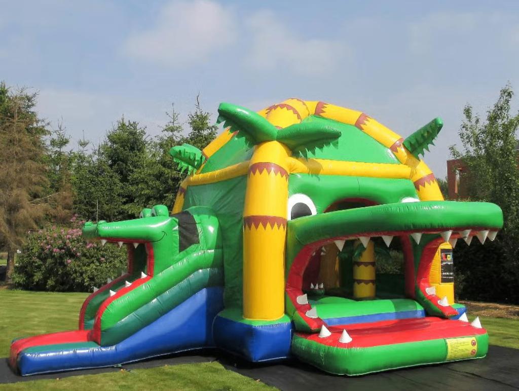 multifun Super Krokodil Springkasteel, Hobby en Vrije tijd, Feestartikelen | Verhuur, Ophalen, Gebruikt