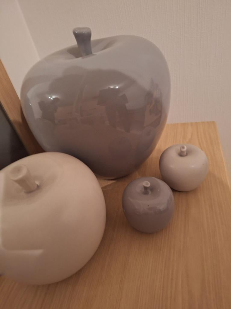 Grote deco appels, 27, 16, en 2 x 8 cm, Ophalen