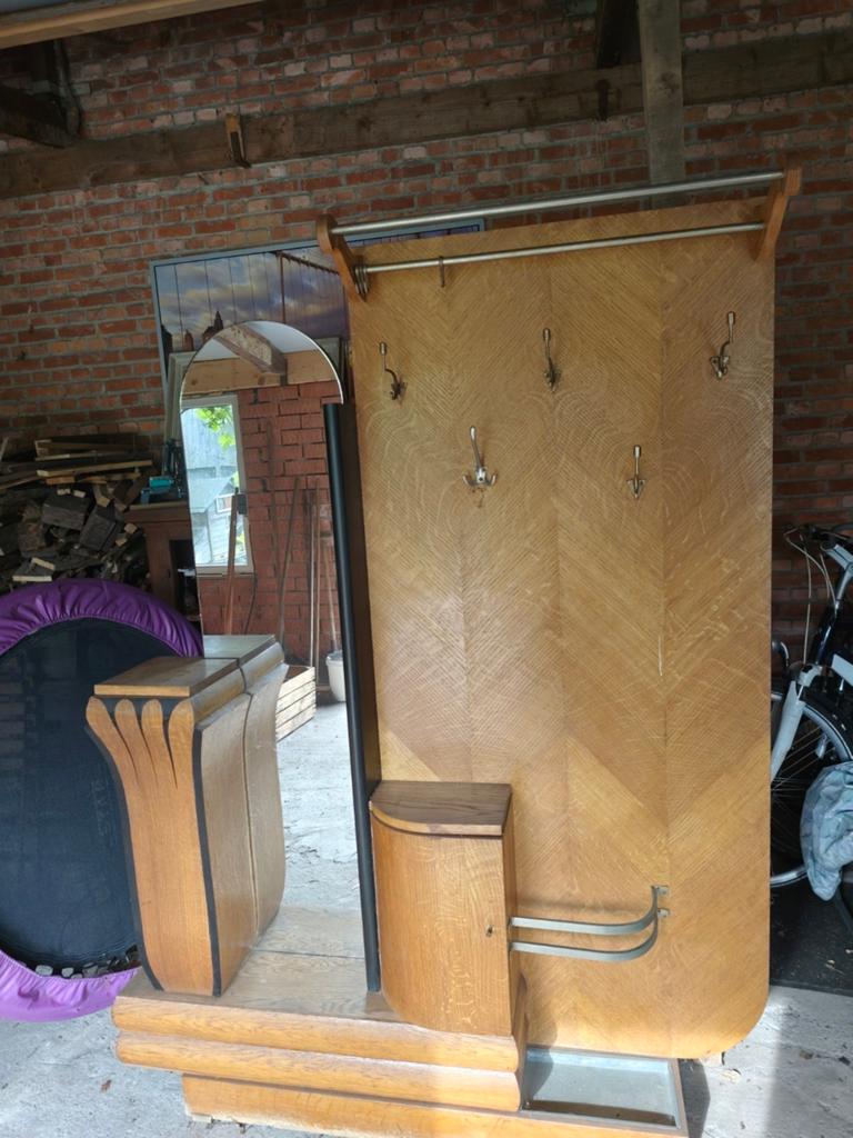 Oude halkast, Antiek en Kunst, Ophalen