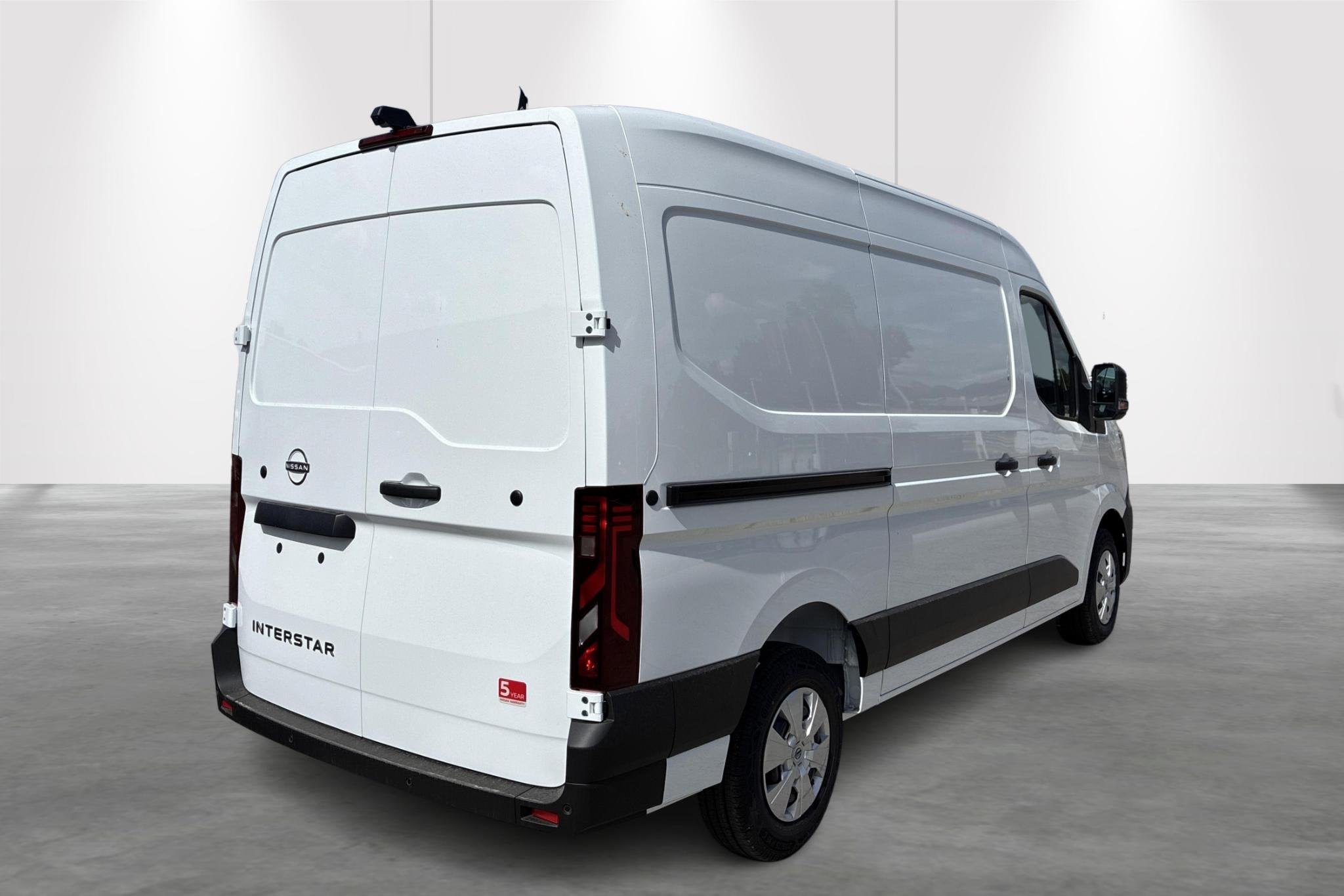 Nissan Interstar L2H2 3.5T 2,0 dCi 150 N-Connecta, Autos, Neuf, 4 portes, Entreprise, 3 places