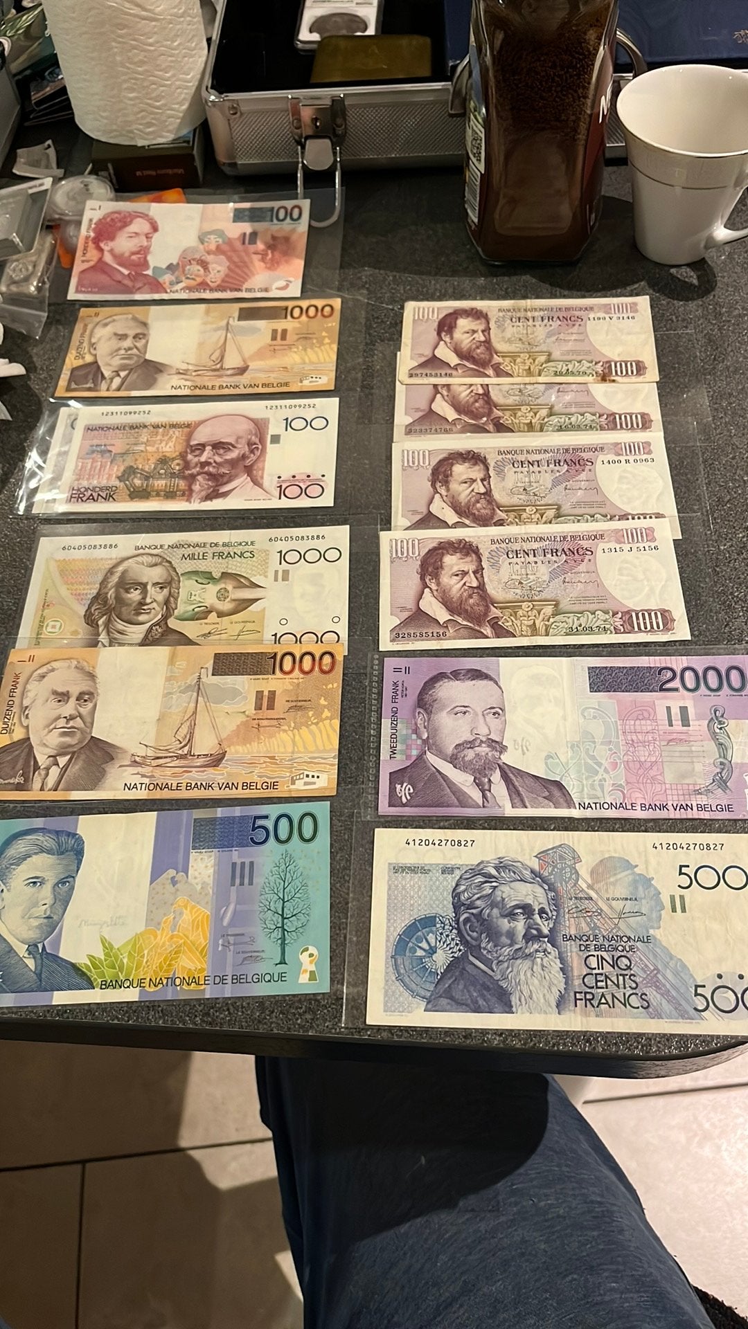 Jolis lots de billets Belges, français… unc à voir, Enlèvement ou Envoi