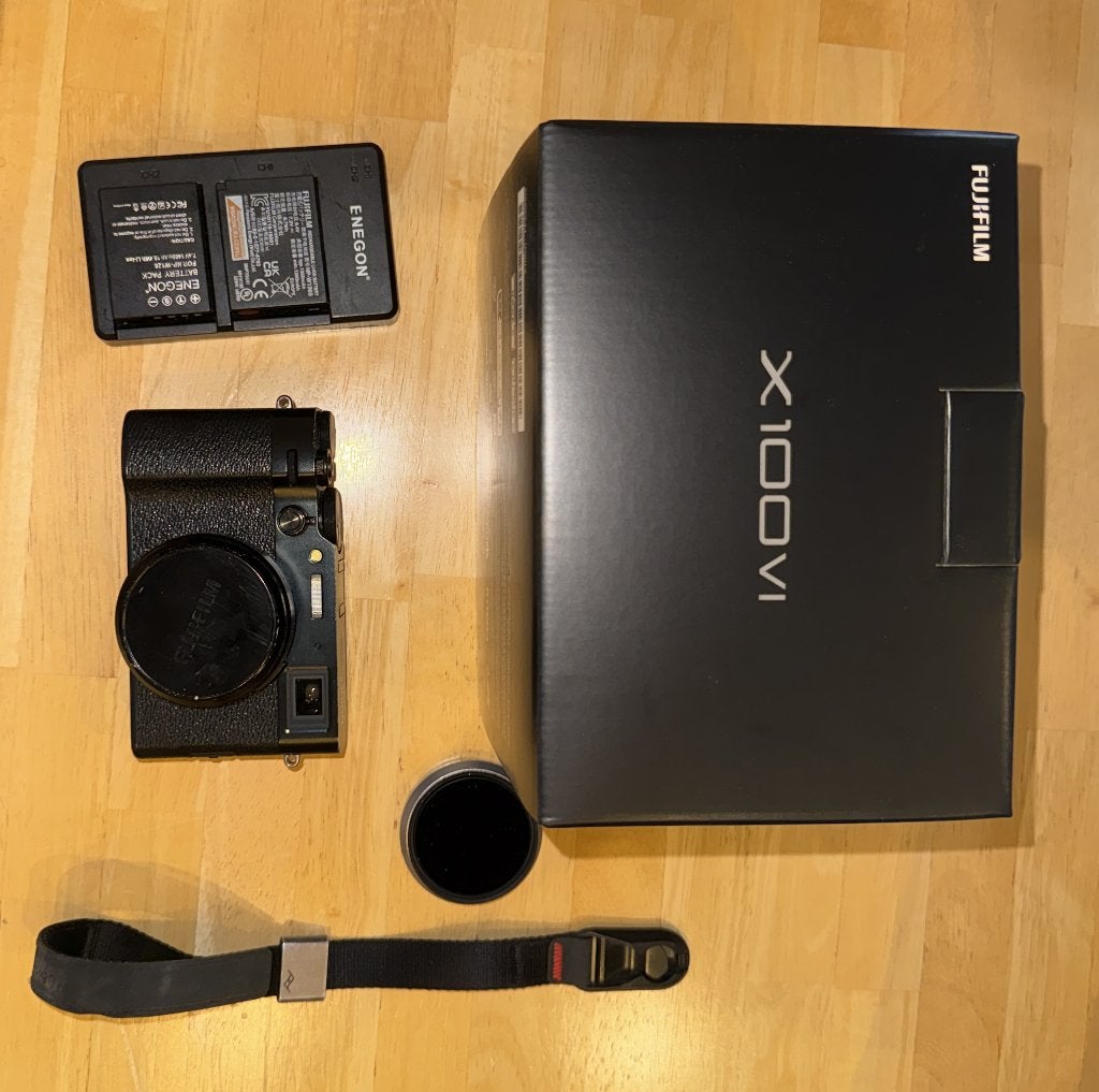 Fujifilm X100VI + PD-band + batterijen + infraroodfilter, Audio, Tv en Foto, Gebruikt, Ophalen of Verzenden, Fujifilm, Compactcamera