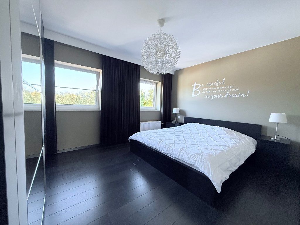 IKEA MALM bed 180x200 cm zwartbruin + Auping spiraalbodems, Huis en Inrichting, Slaapkamer | Bedden, Ophalen, Gebruikt, Tweepersoons