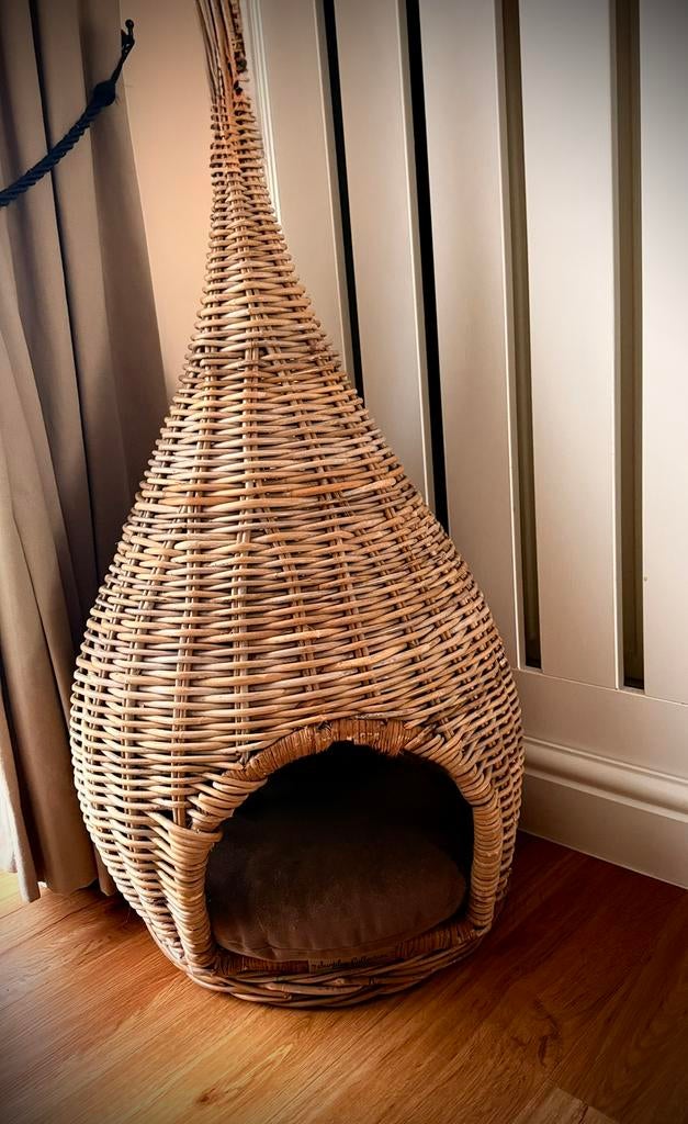 Rotan kattenmand / hondenmond, Dieren en Toebehoren, Ophalen, Zo goed als nieuw