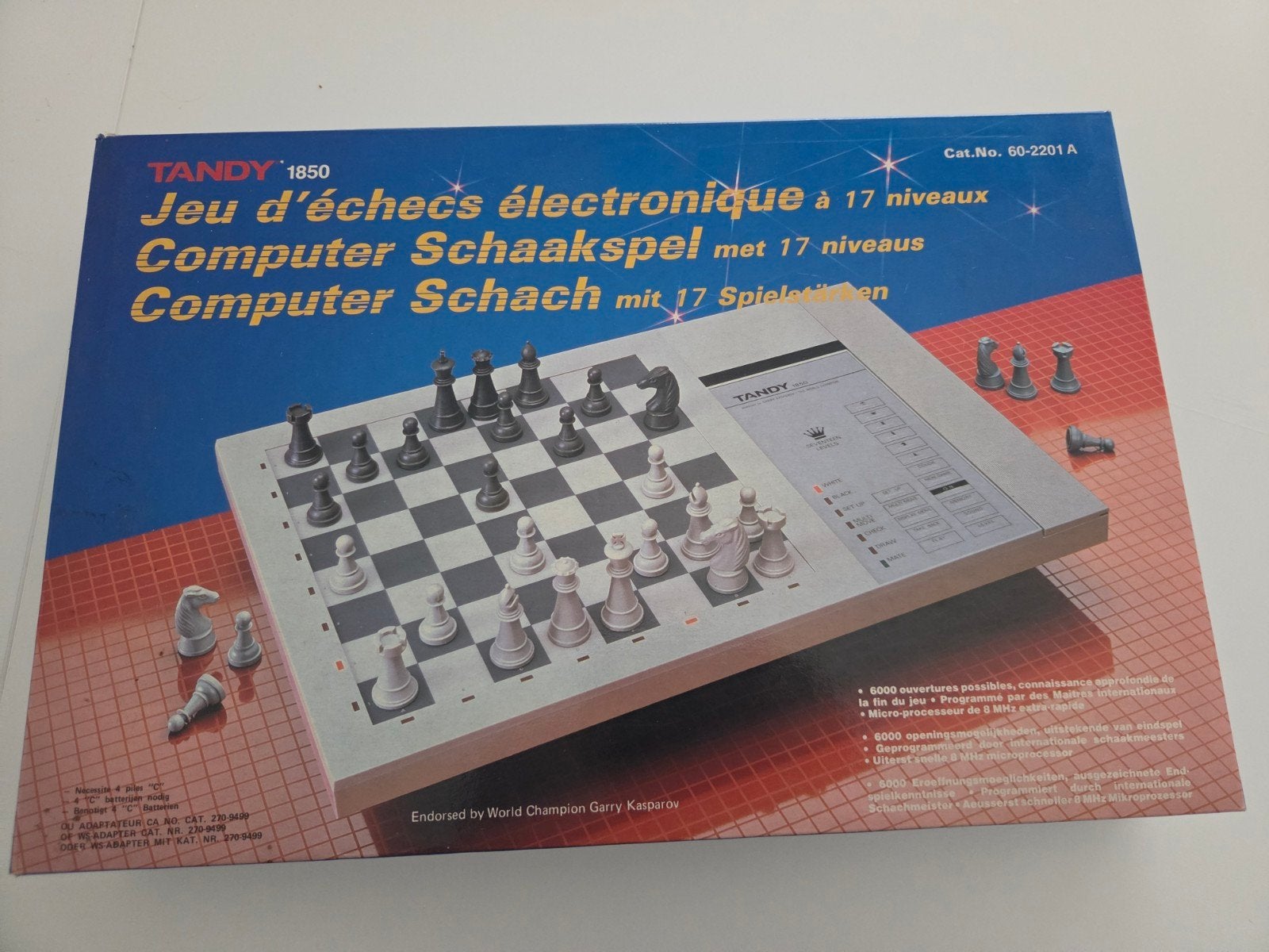 Jeu d'échecs Tandy 1850 Sixteen Level Computerized Electroni, Enlèvement ou Envoi