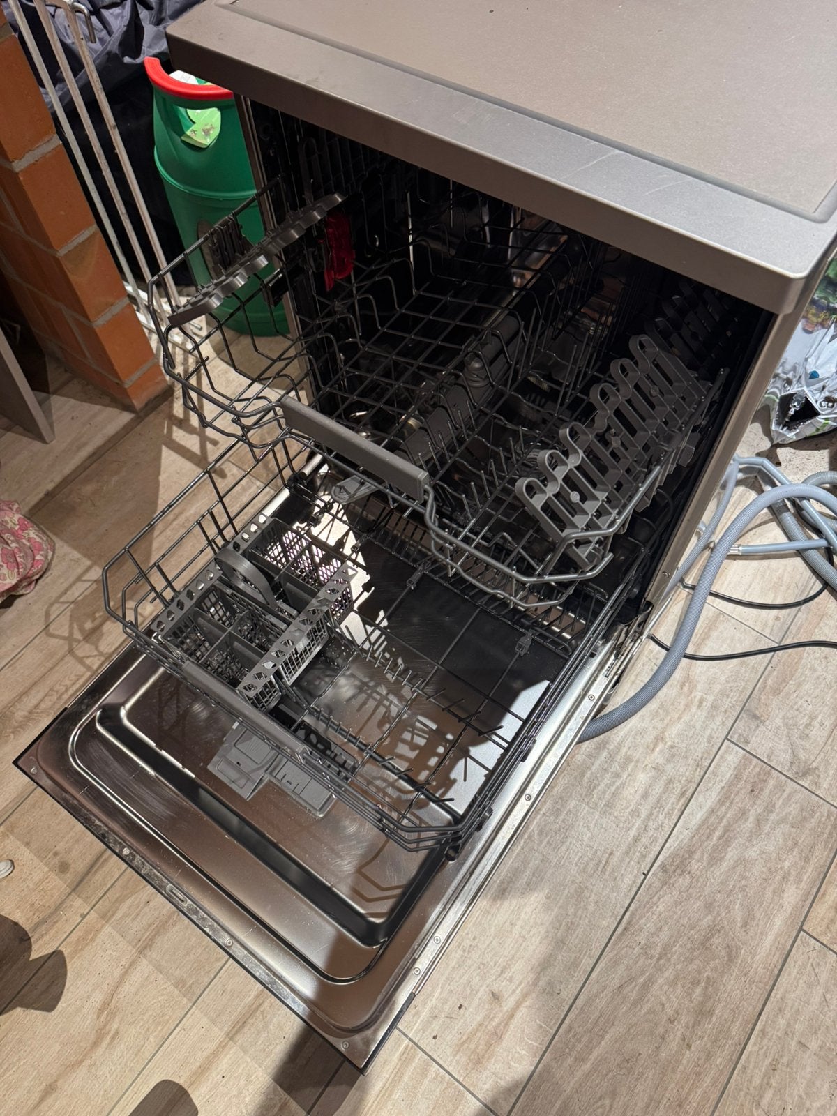 Whirlpool vaatwasser, Electroménager, Lave-vaisselle, Enlèvement, Utilisé, Autoportant