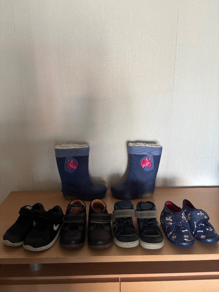 Chaussures garçon p.20-24 bleu foncé cuir, bottes, Adidas, Gebruikt, Schoenen, Ophalen of Verzenden