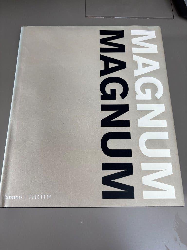Magnum, Boeken, Kunst en Cultuur | Fotografie en Design, Ophalen of Verzenden, Zo goed als nieuw, Fotografen