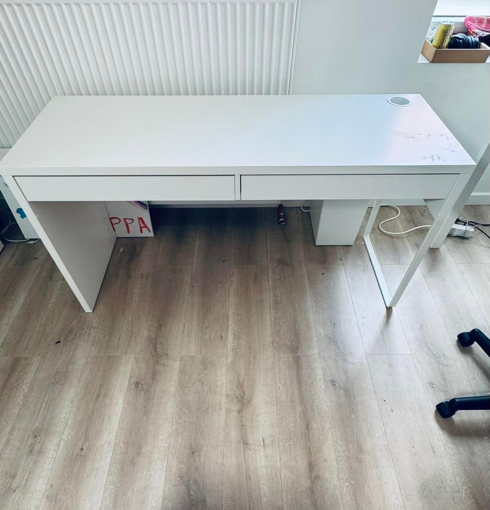 Bureau met lades - Ikea Micke, Huis en Inrichting, Bureaus, Ophalen, Gebruikt, 50 cm, 142 cm