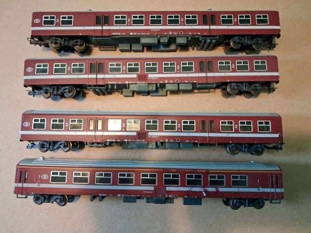 4 LIMA NMBS (HO) -auto's, Hobby en Vrije tijd, Modeltreinen | H0, Ophalen of Verzenden, Gebruikt, Wagon, Lima