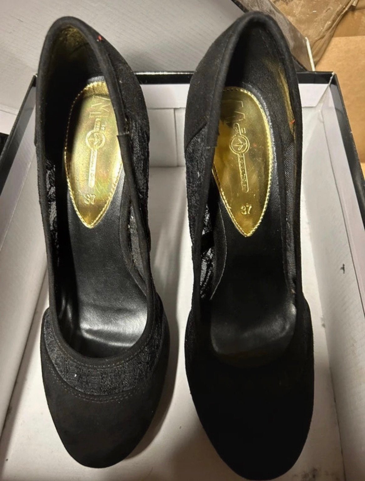 Escarpin, Kleding | Dames, Pumps, Zwart, Ophalen of Verzenden, Zo goed als nieuw