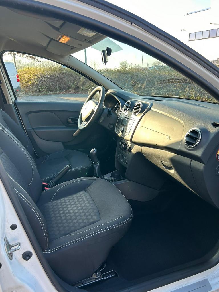 Dacia Logan 0,9 Benzine 2014 km 117120 1j garantie, Autos, Dacia, Euro 5, Achat, Entreprise, Boîte manuelle