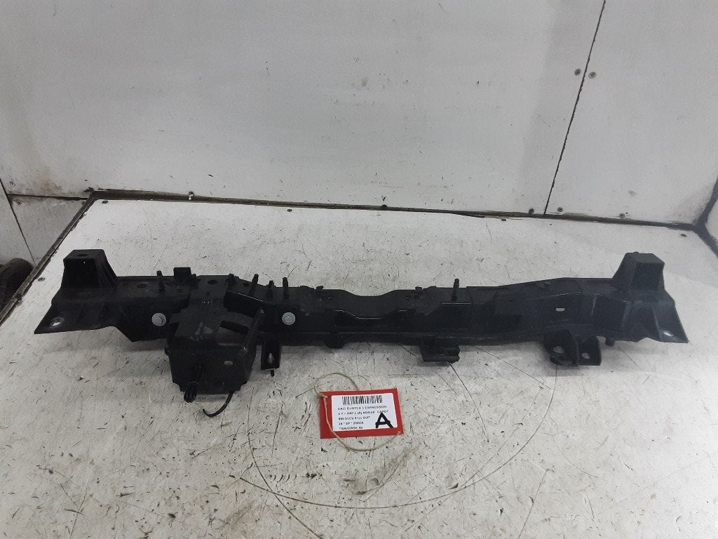 VOORBRUG Dacia Duster (DJF) (01-2023/-) (625006891R), Dacia, Gebruikt, Mevr. I. Hauben, Rue de l'Espoir 34 34
4030  GRIVEGNÉE, BE