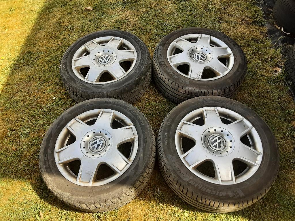 4 jantes alliage 16 pouces VW golf 4/ Bora (5x100), Enlèvement, Utilisé, Seat