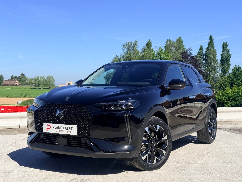 DS 3 1.2 Hybrid Etoile MHEV *Automaat/GPS/Cam/PDC*, 1199 cc, Leder en Stof, Zwart, Lane Keeping Assist