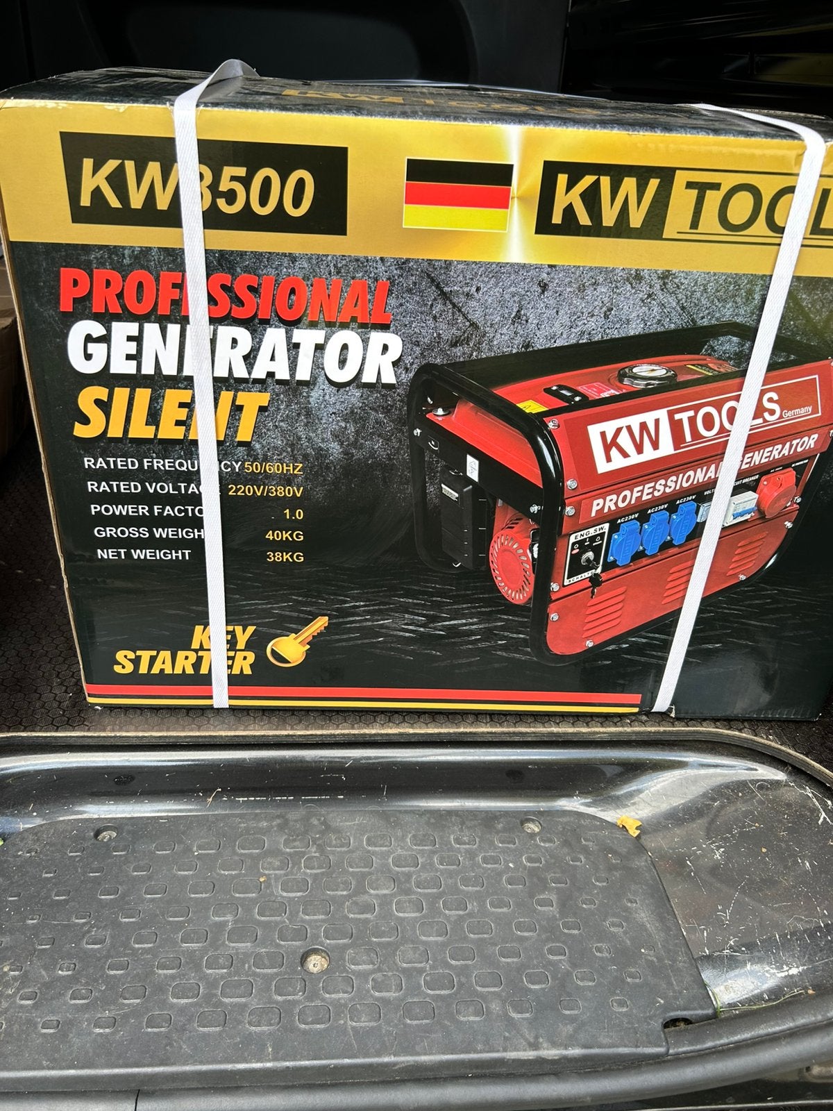 Stroomgroep kw 8500, Doe-het-zelf en Bouw, Ophalen, Nieuw, Benzine
