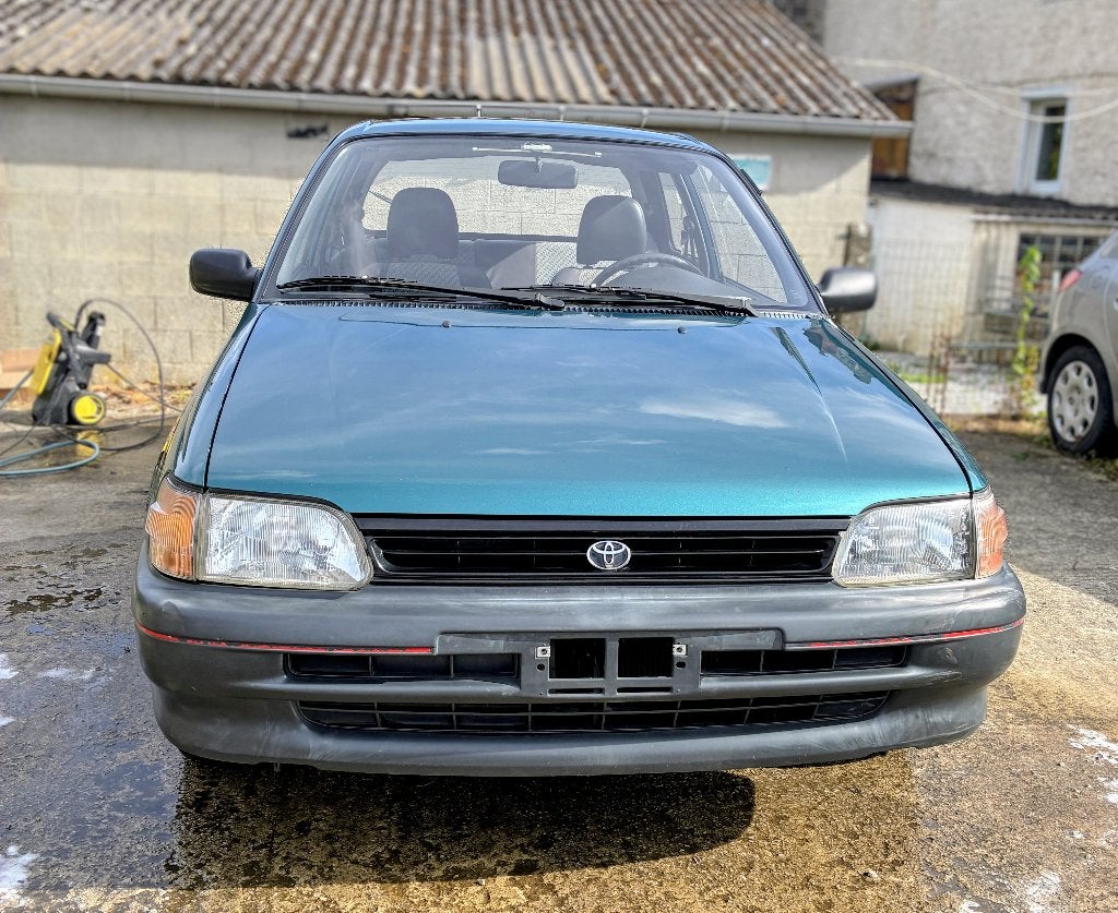 TOYOTA Starlet P8 | 1992 | Essence | Boîte 4 | 2.000€, Auto's, Starlet, Bedrijf, https://public.car-pass.be/vhr/8cd9f0c2-073c-4f77-bb03-937a58bc3882