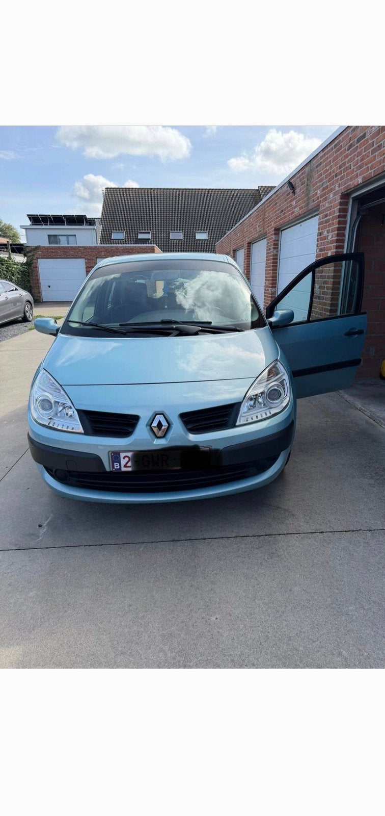 Renault Scenic 1.4 essence « homologuée pour la vente », Achat, 72 kW, Boîte manuelle, Noir