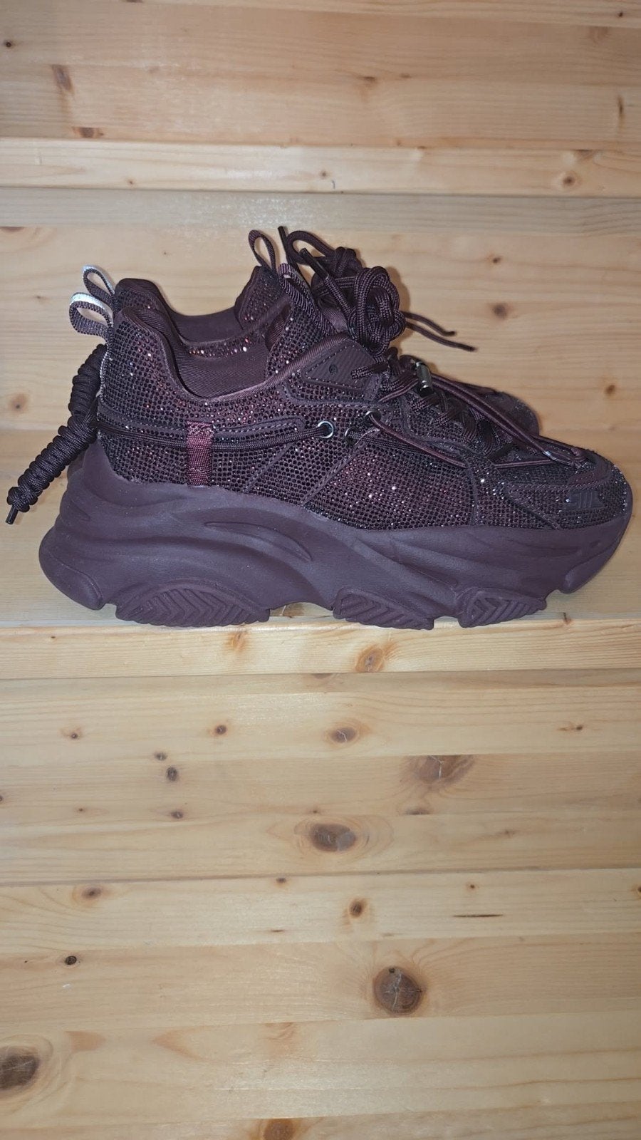 Steven Madden bordeauxrode sneakers met glitter maat 37, Sport en Fitness, Ophalen of Verzenden, Nieuw, Schoenen