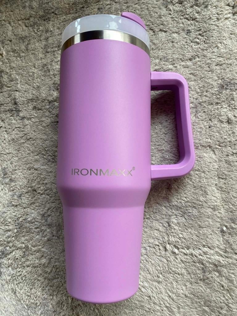 Gobelet IronMaxx avec anse - Lilas 1,2 L | Paille incluse, Neuf, Enlèvement ou Envoi, X, X