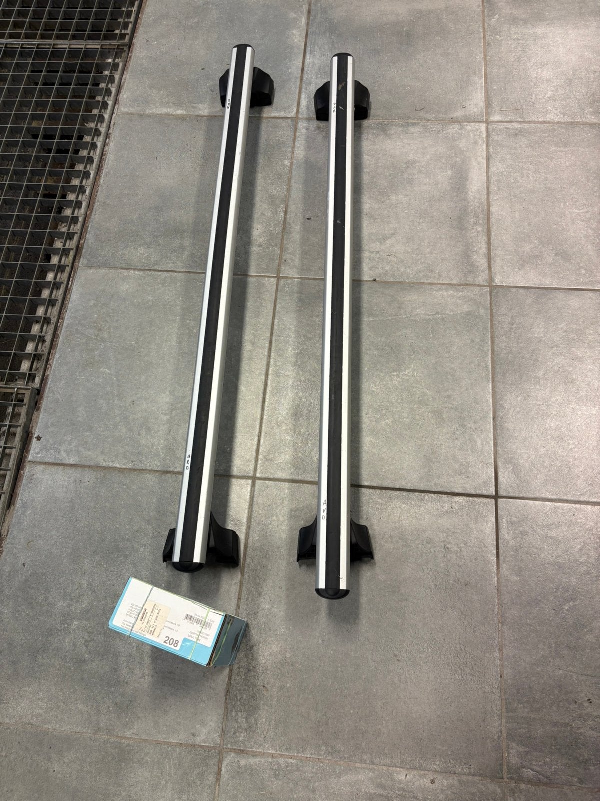 Barres de toit, volvo XC40, Autos : Divers, Porte-bagages, Enlèvement, Comme neuf