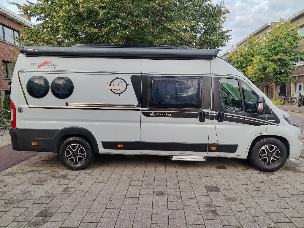 Unique Carthago Malibu Van 640 LERB GT (déc. 2022) à vendre, Siège de train, Jusqu'à 4, Toilette à cassette, Fiat