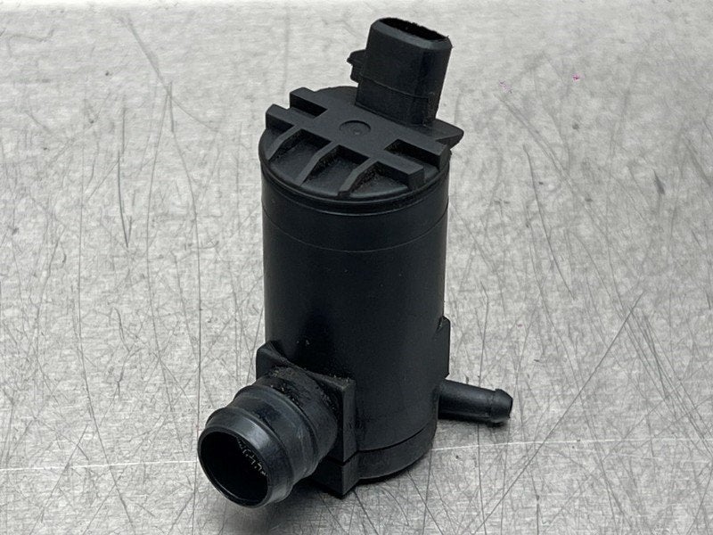 RUITENSPROEIERPOMP ACHTER Spark (|96190259|), Gebruikt, Daewoo