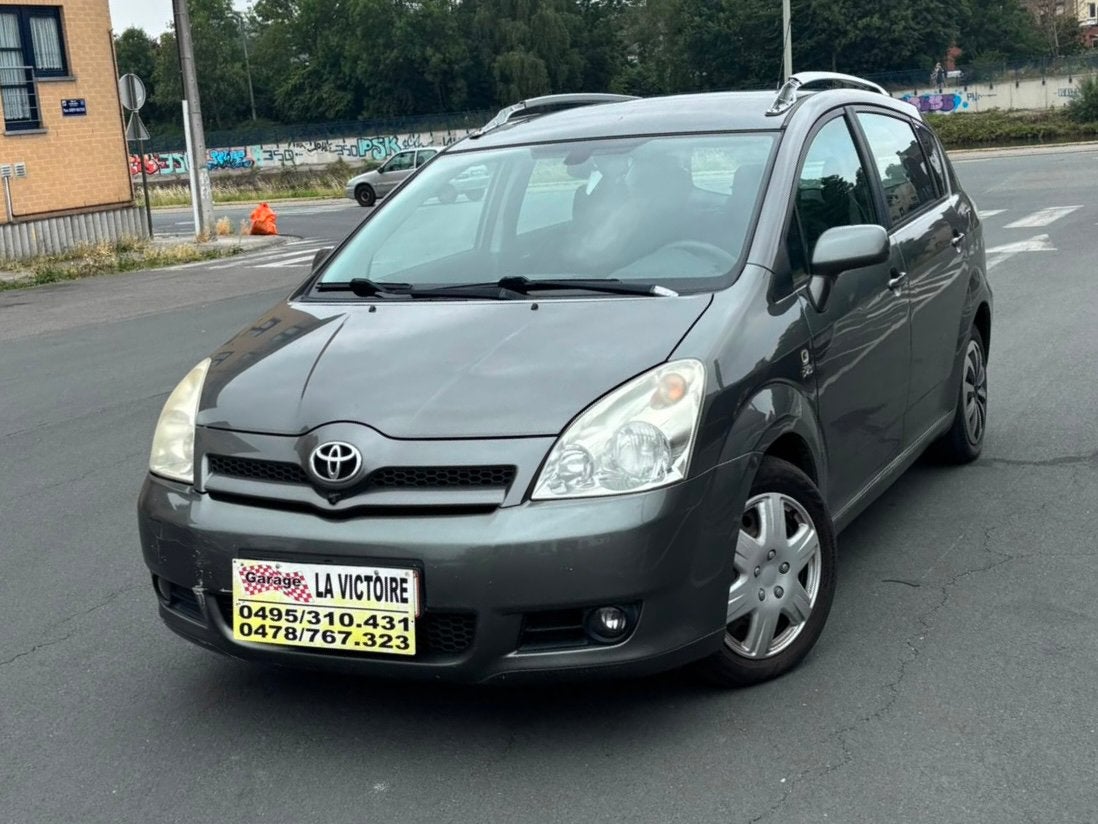 Toyota Corolla Verso 2.0 Diesel 7 PLces 85kw 0032478767323, Auto's, Toyota, Voorwielaandrijving, 1995 cc, 4 cilinders, Parkeersensor