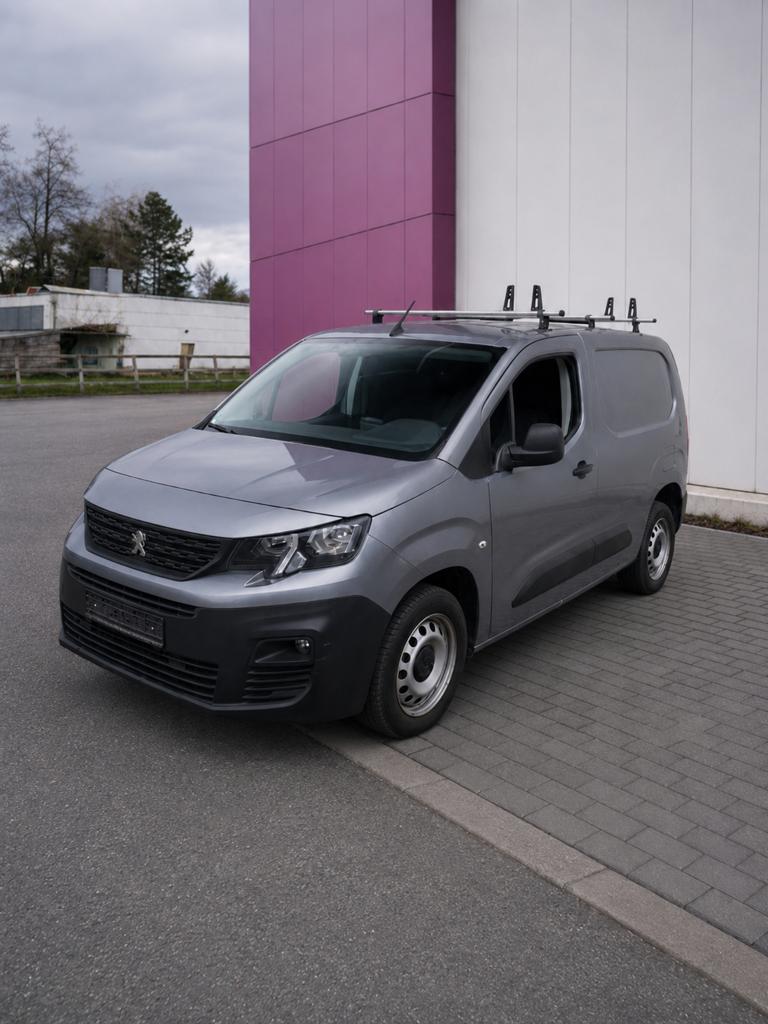 Peugeot Partner 1.6 BlueHDi Premium - 3ZITPL, Euro 6, Bedrijf, 5 deurs, Zilver of Grijs