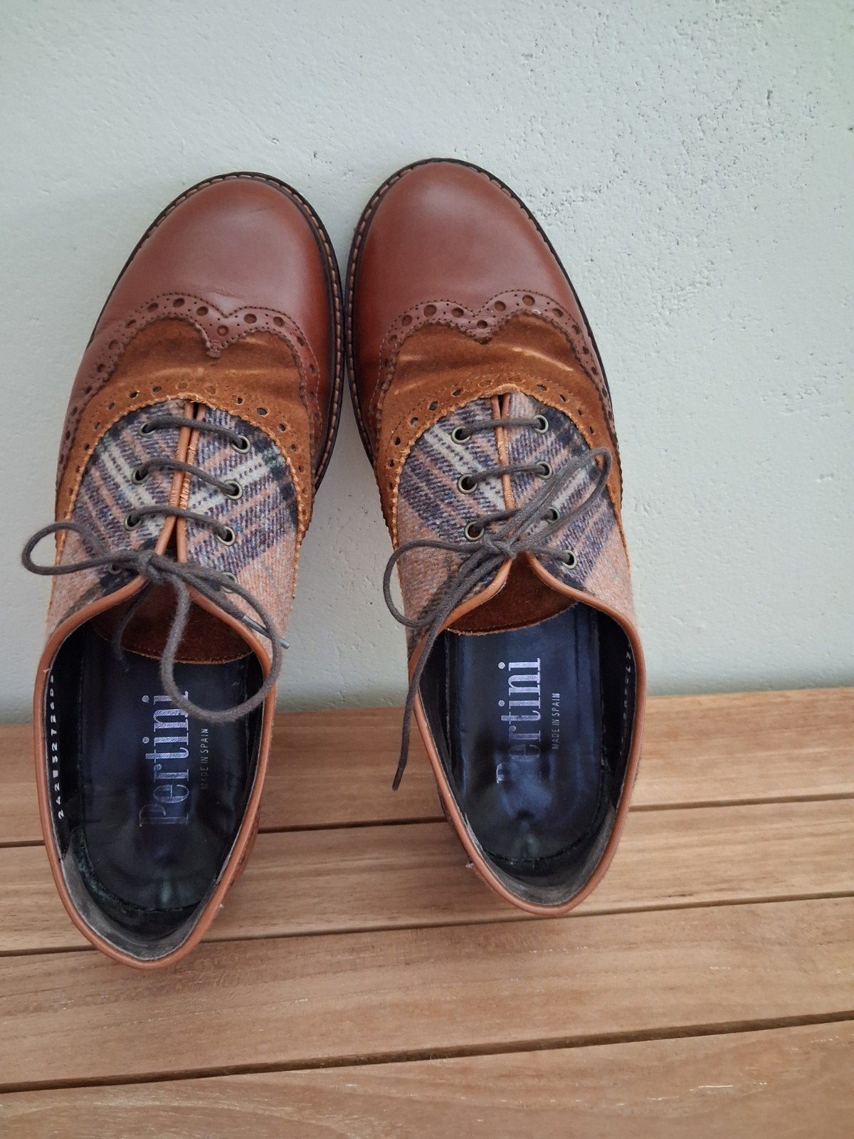 Pertini damesschoen.Maat 41.Camel met stof., Pertini, Schoenen met lage hakken, Bruin, Ophalen of Verzenden