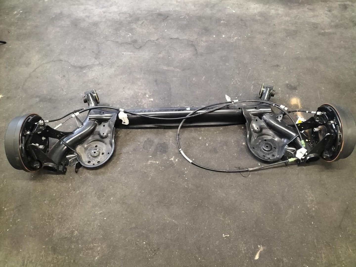 FORD TRANSIT COURIER Trend STARRE ACHTER AS R2X65K952AG, 284, Ophalen of Verzenden, Gebruikt, ARN erkend