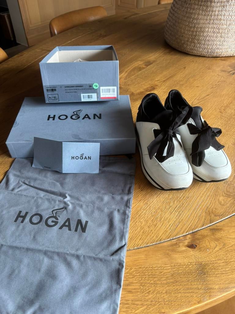 Sneakers Hogan noir blanc taille 39, Sneakers et Baskets, Enlèvement, Porté, Blanc