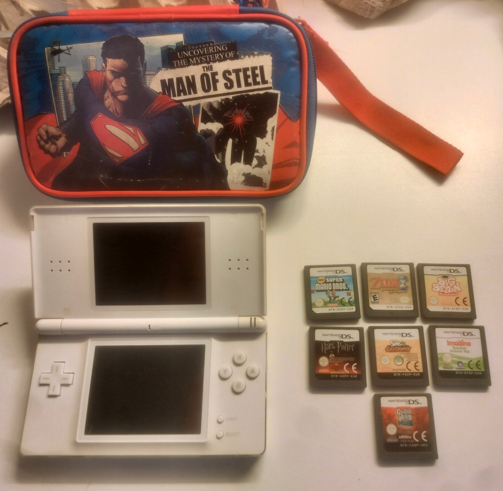 NINTENDO DS Lite + 7 GAMES + DRAAGTAS Superman, Consoles de jeu & Jeux vidéo, Enlèvement ou Envoi, DS Lite