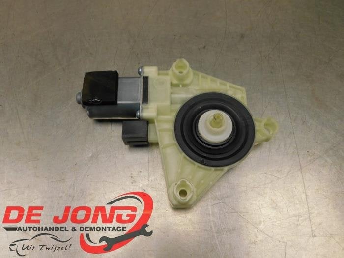 Moteur de vitre portière d'un Volkswagen Passat, Volkswagen, -, 3 mois de garantie, Utilisé