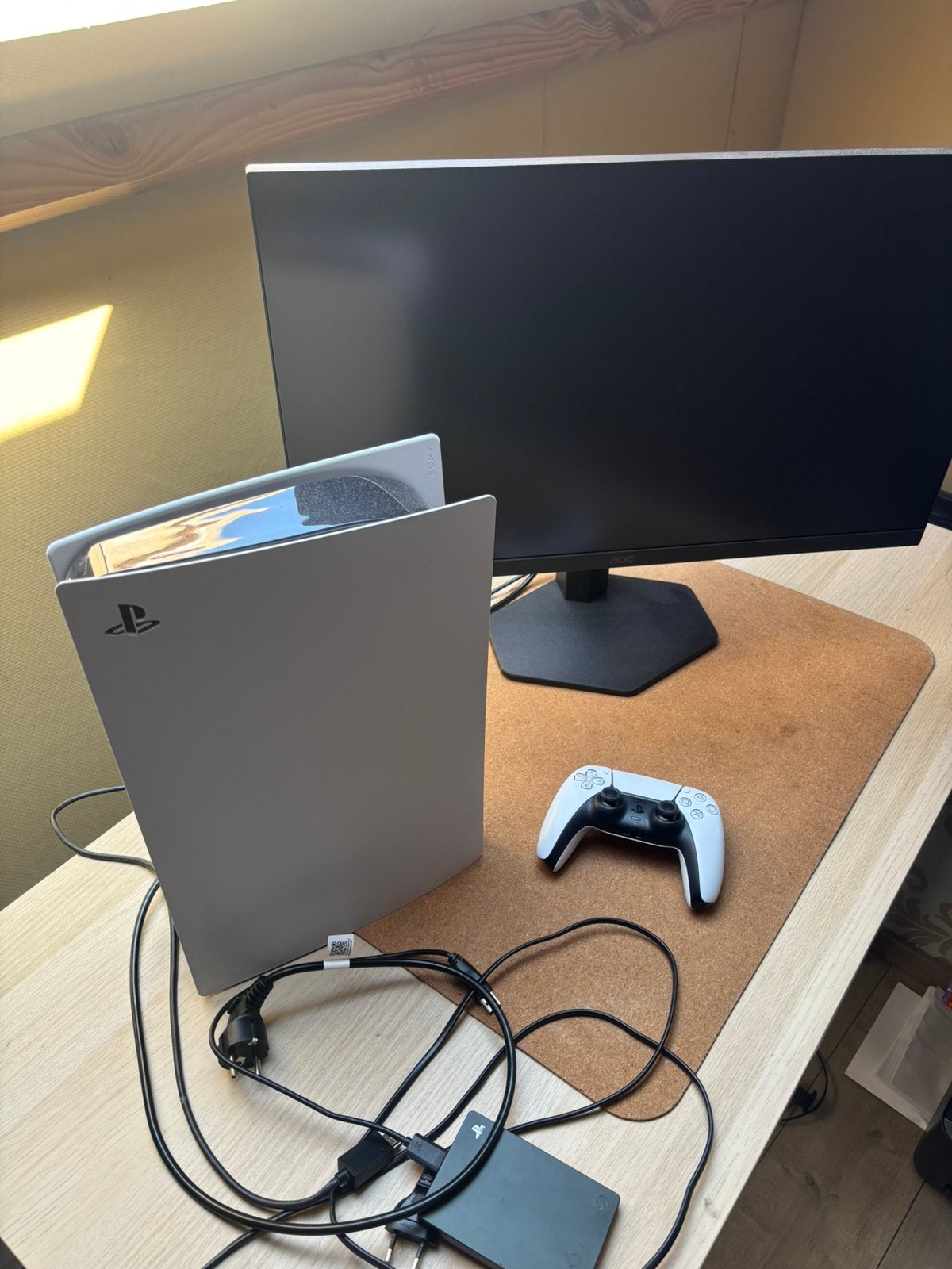 Ensemble PS5 complet (disque) + moniteur AOC 27 pouces +2 T, Enlèvement, Comme neuf, Playstation 5